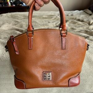 Dooney & bourke